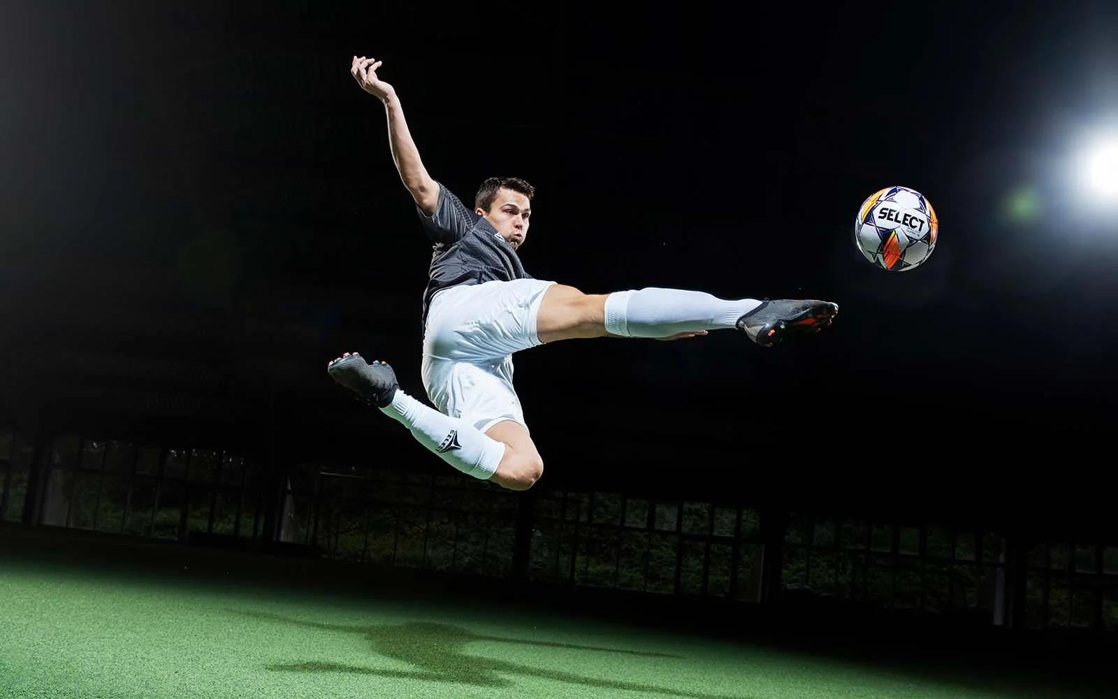 更具现代化 更具现代化