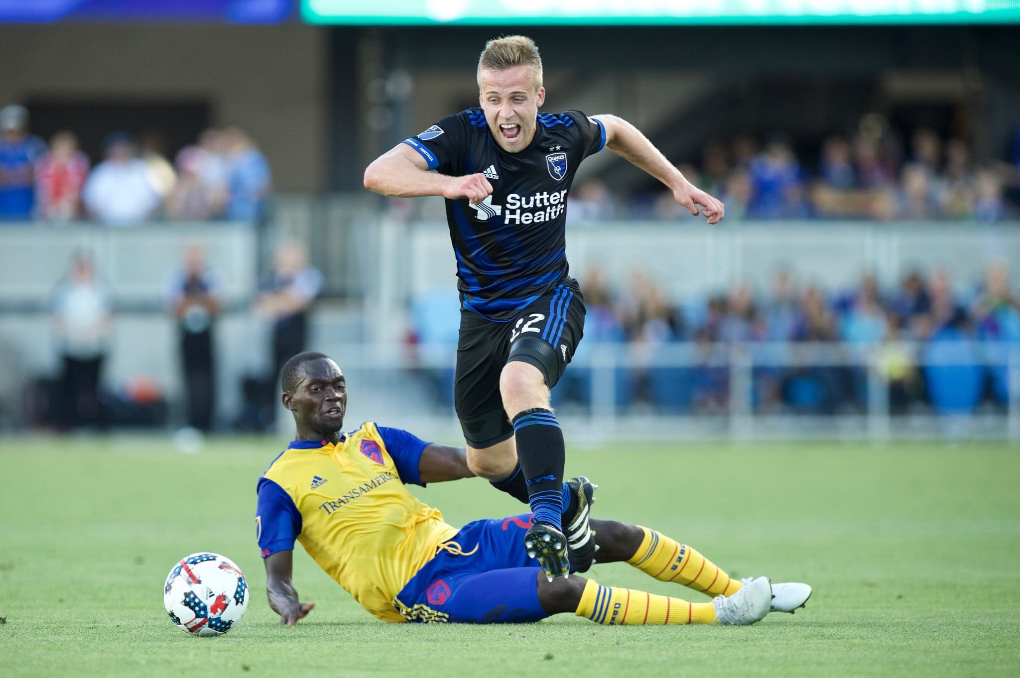 次采访中表 次采访中表